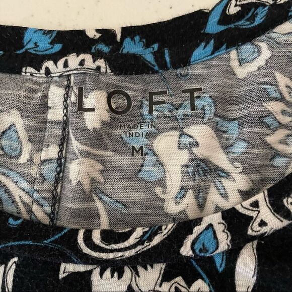 Loft blue and white paisley top - Picture 4 of 6